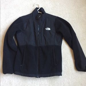 North face black fleece Denali jacket